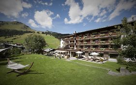 Hotel Berghof Lech